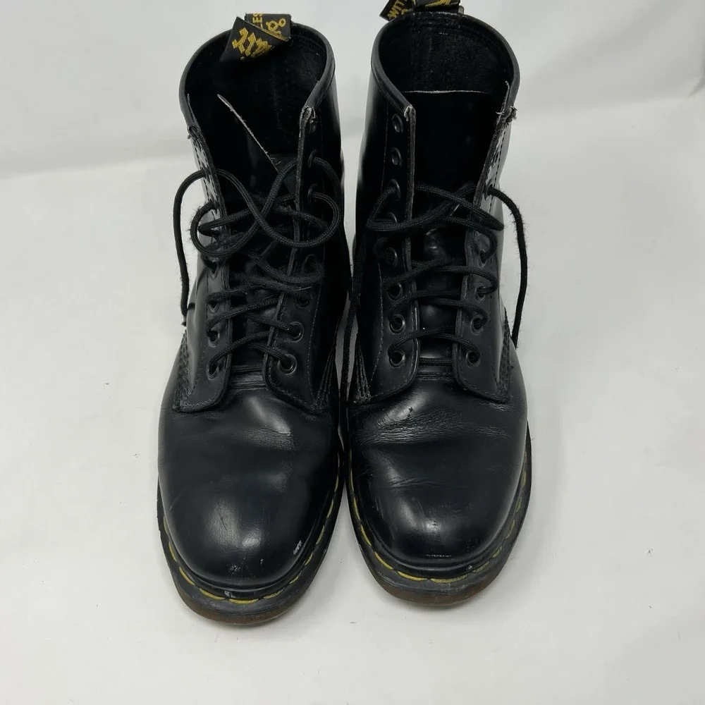 Vintage Dr Martens 1460‎ Made in England Black 8-Eye Boots AirWair 90s Size 7